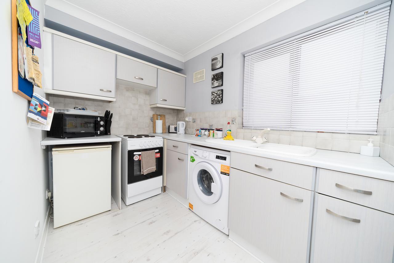 Hullidays - Trinity Studio Apt. Apartment Kingston upon Hull Bagian luar foto